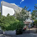 Maja Apartment Makarska