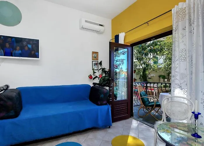 Apartment Maja *